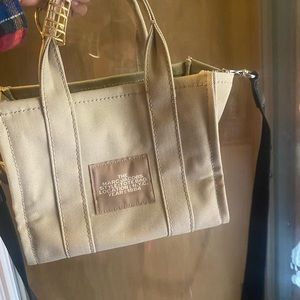 Marc Jacobs mini tote bag